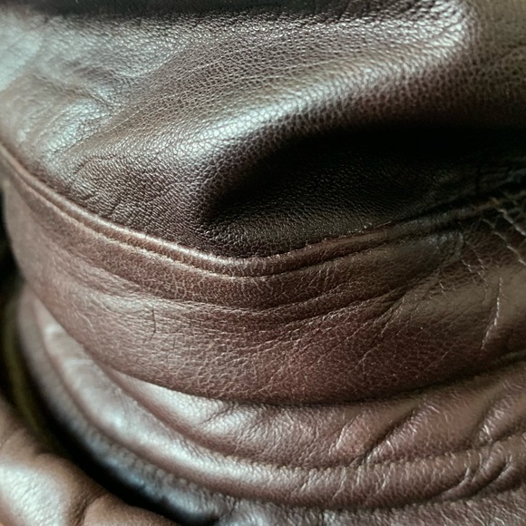 Lord & Taylor made in Italy 🇮🇹 Leather hat - Picture 11 of 15